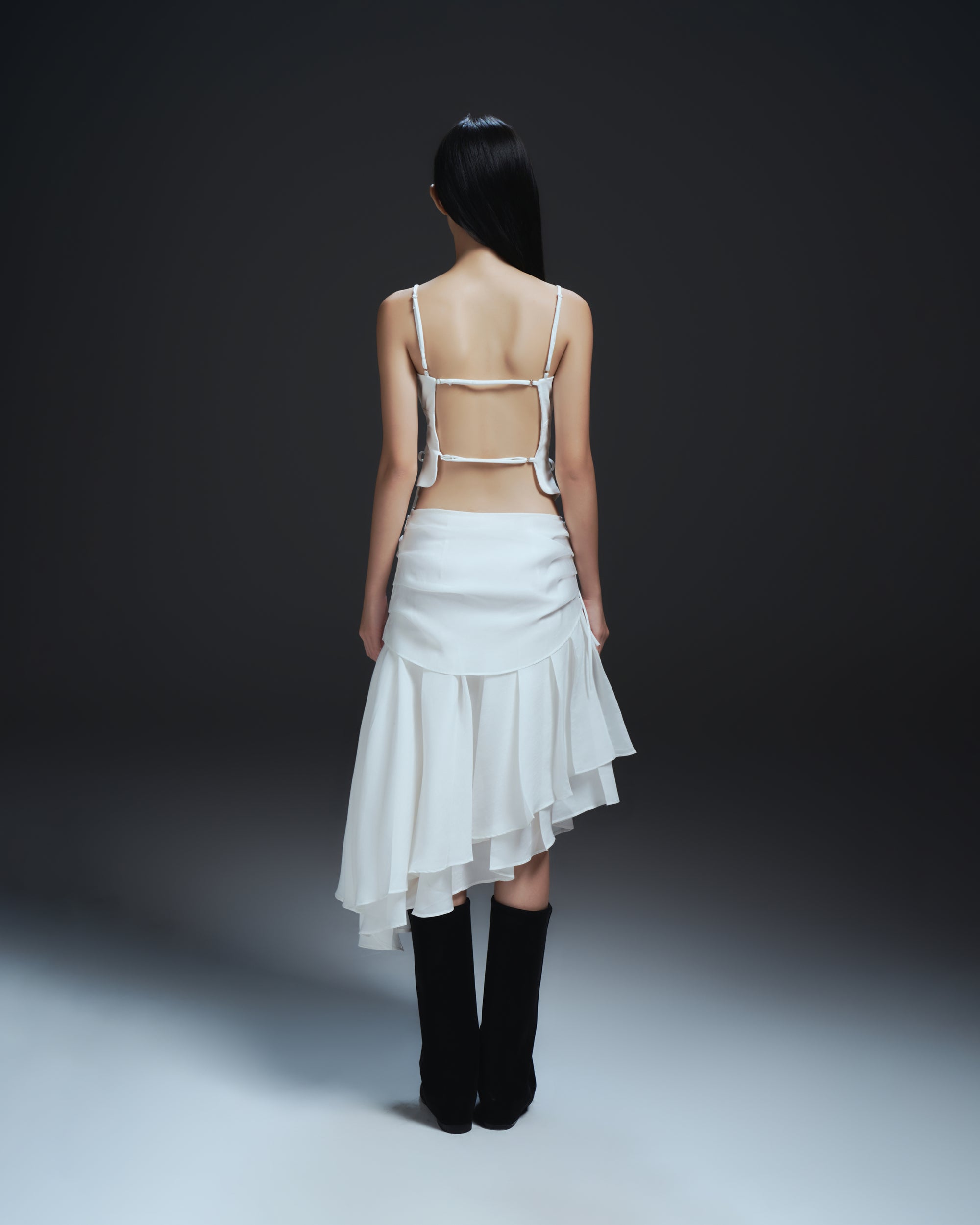 INARA SLEEVELESS TOP