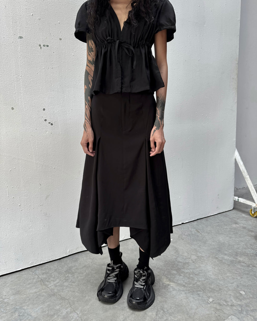 FOLDING UNBALANCE SKIRT